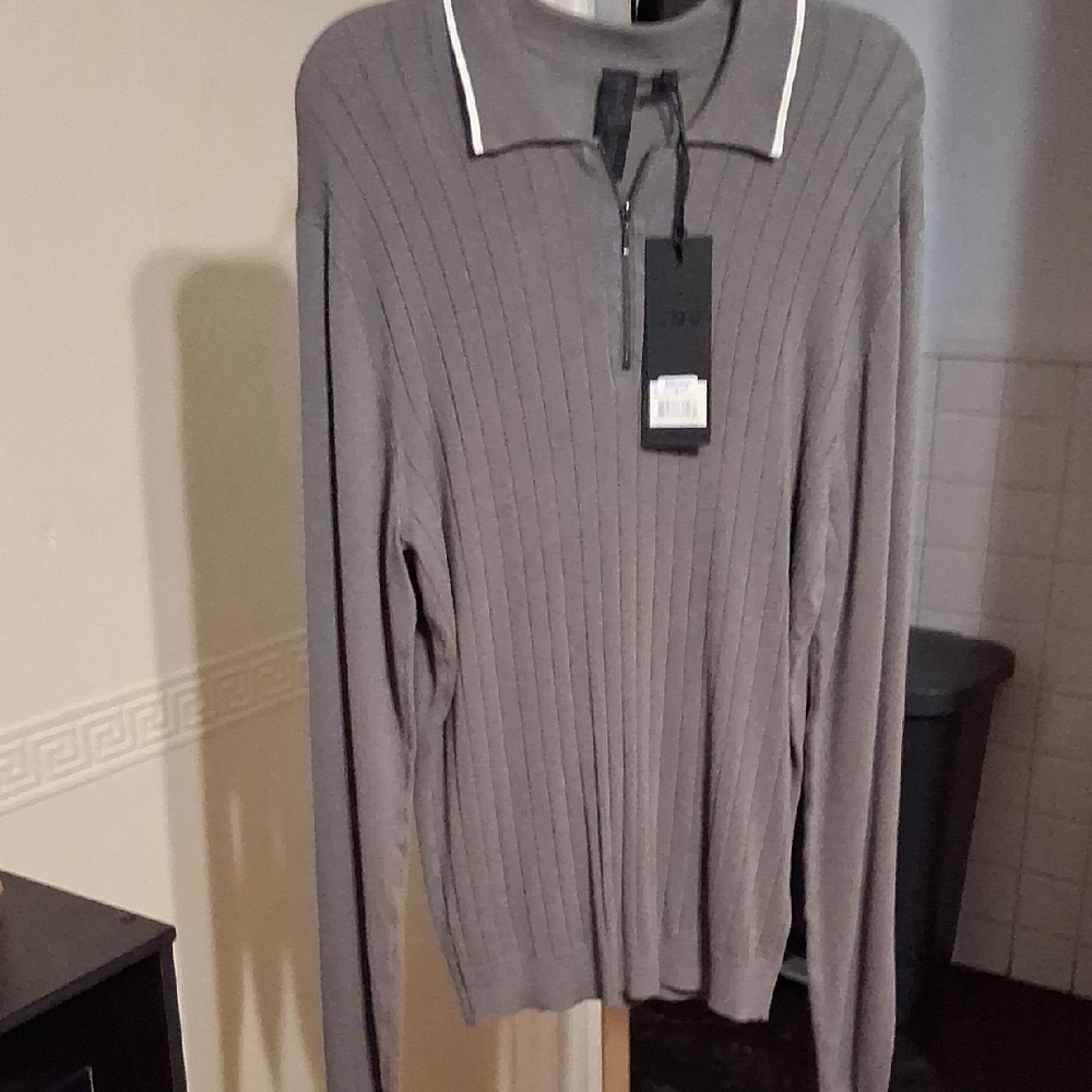 Elegant Gray Zip-Up Sweater with White Trim